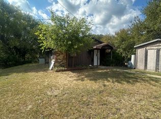 345 Hopper Rd, Whitewright, TX 75491