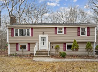 63 Harbor Rd, Colchester, CT 06415