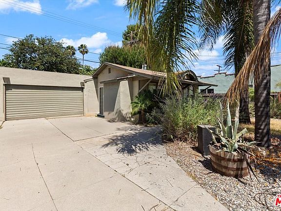 3rd image of 3411 Larga Ave