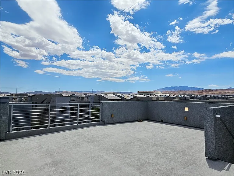 8016 Carpenter Creek Ave — Photo 26