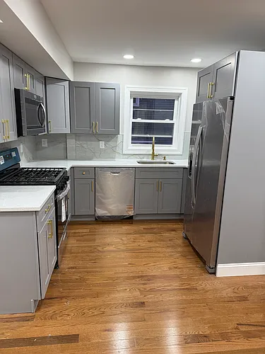253 Henry St #2 Photo 1