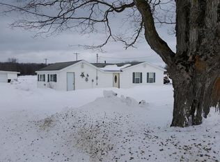 5812 Holly Rd NE, Kalkaska, MI 49646