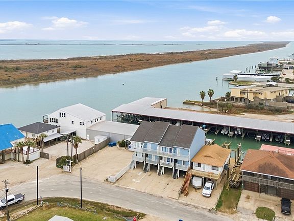 5th image of 520 S 15th St