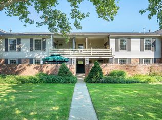 2534 Village Dr SE, Grand Rapids, MI 49506