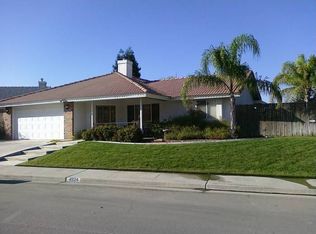 4924 N Hills Dr, Bakersfield, CA 93308