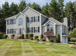 48 Heritage Rd, Dracut, MA 01826