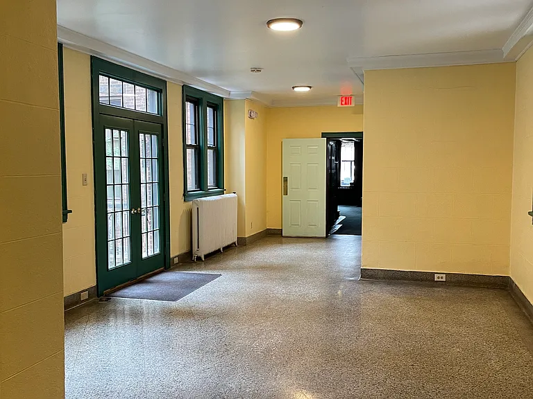 397 STATE ST. — Photo 12