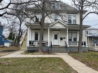 257 W Broad St APT 2, Paulsboro, NJ 08066
