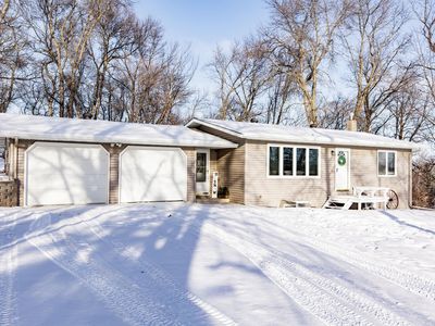 41888 Bur Oak Hills Loop, Pelican Rapids, MN, 56572