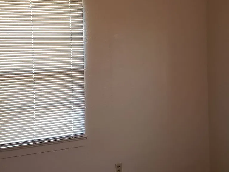 1014-1016 E. Columbia Street — Photo 18