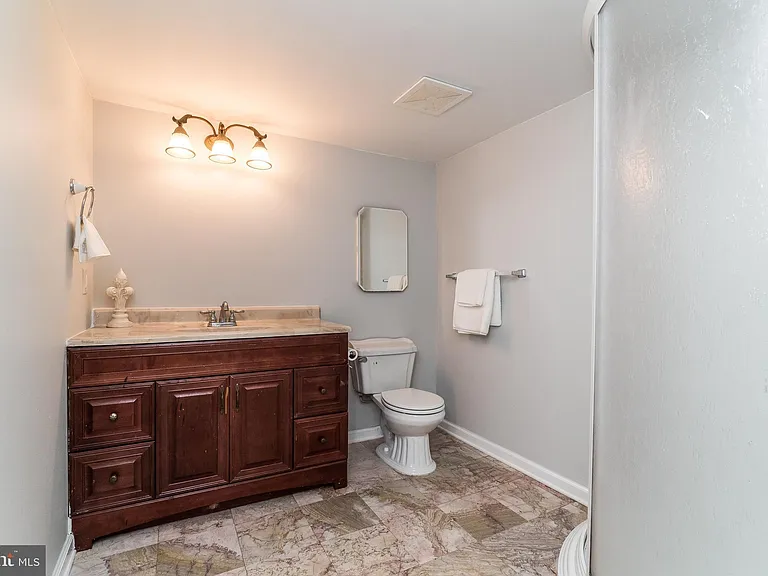 3603 Carolina Ct — Photo 28