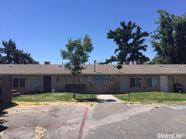 1st image of 6935 W Myrtle Ave
