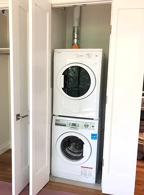 Rented by Compass | media 29