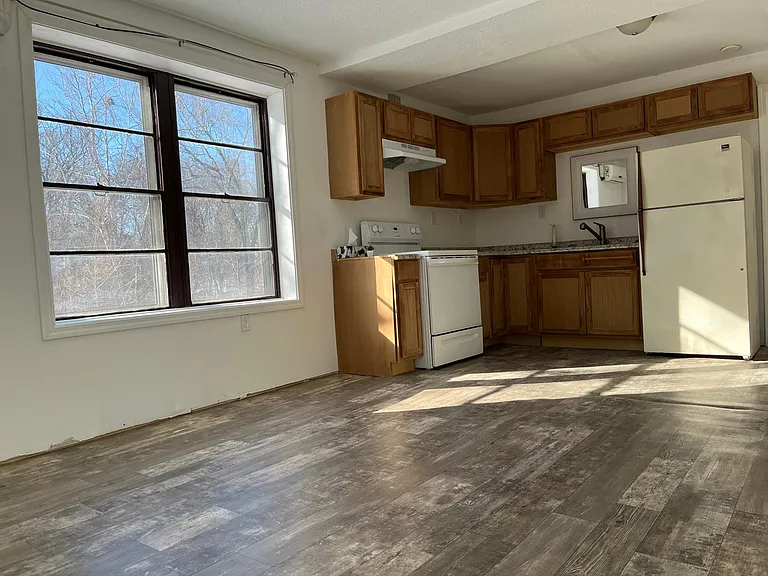 1046 S Maguire Ter #A — Photo 11