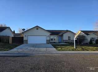 929 22nd Ave E, Jerome, ID 83338