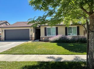 2784 Sauvignon St, Tulare, CA 93274