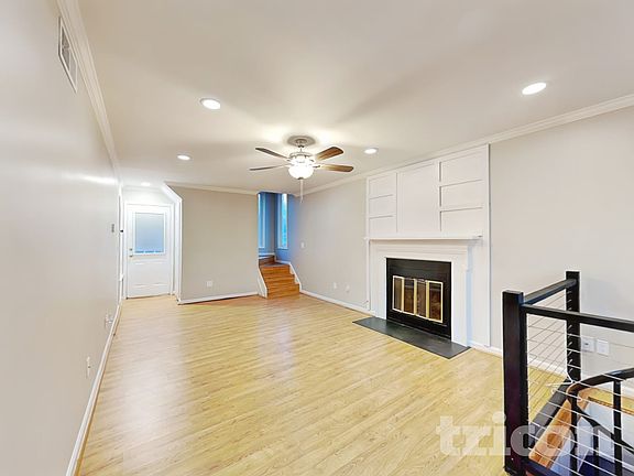 2nd image of 1192 Haven Brook Ln NE