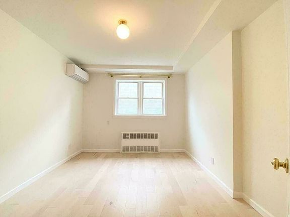 4th image of 60-17 84th St #1