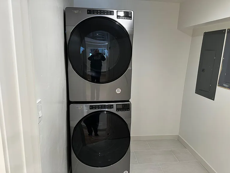 225 Eagle Dr #9C — Photo 5