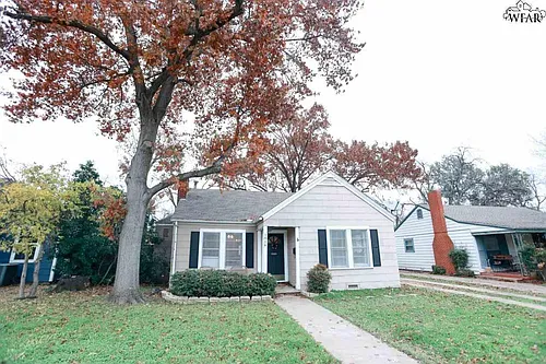 1814 Dayton Ave Photo 1
