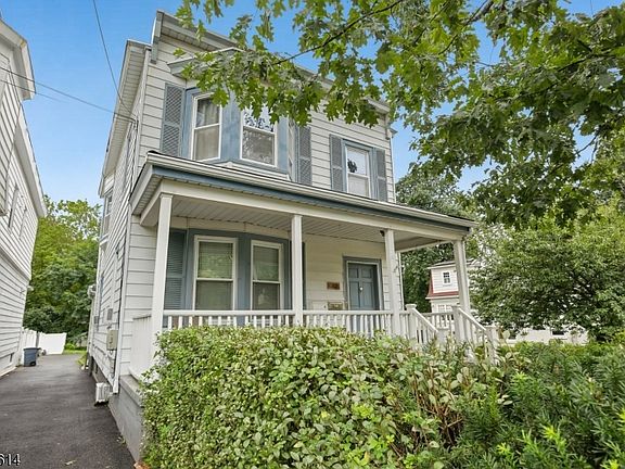 2nd image of 600 Springfield Ave