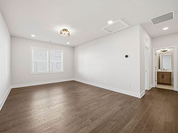 3rd image of 1244 Winterhaven Dr Suite 360-304