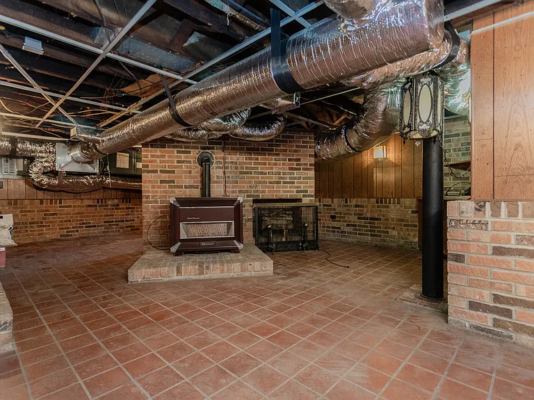 71 Judy Ln — Photo 37