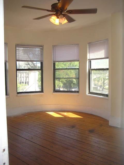 2nd image of 1510 Tremont St #03