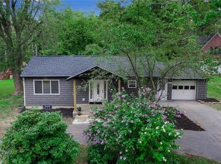 6639 Revere Dr, Derby, NY 14047
