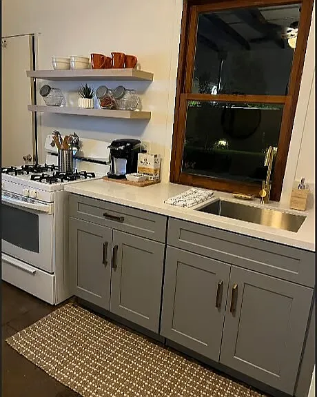 125 E Alvarado St — Photo 3