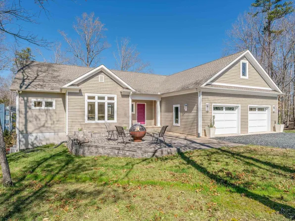 20 Piedmont Ln, Palmyra, VA 22963