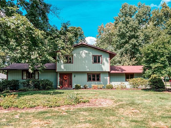 2nd image of 2855 Fort Island Dr