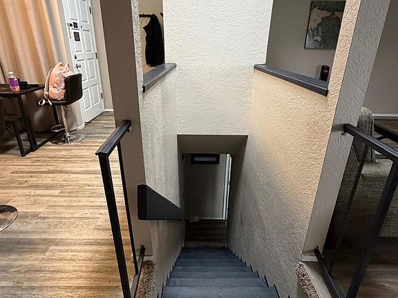 5th image of 2311 Planz Rd APT 5