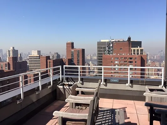 Sold by Kleier Residential | media 5