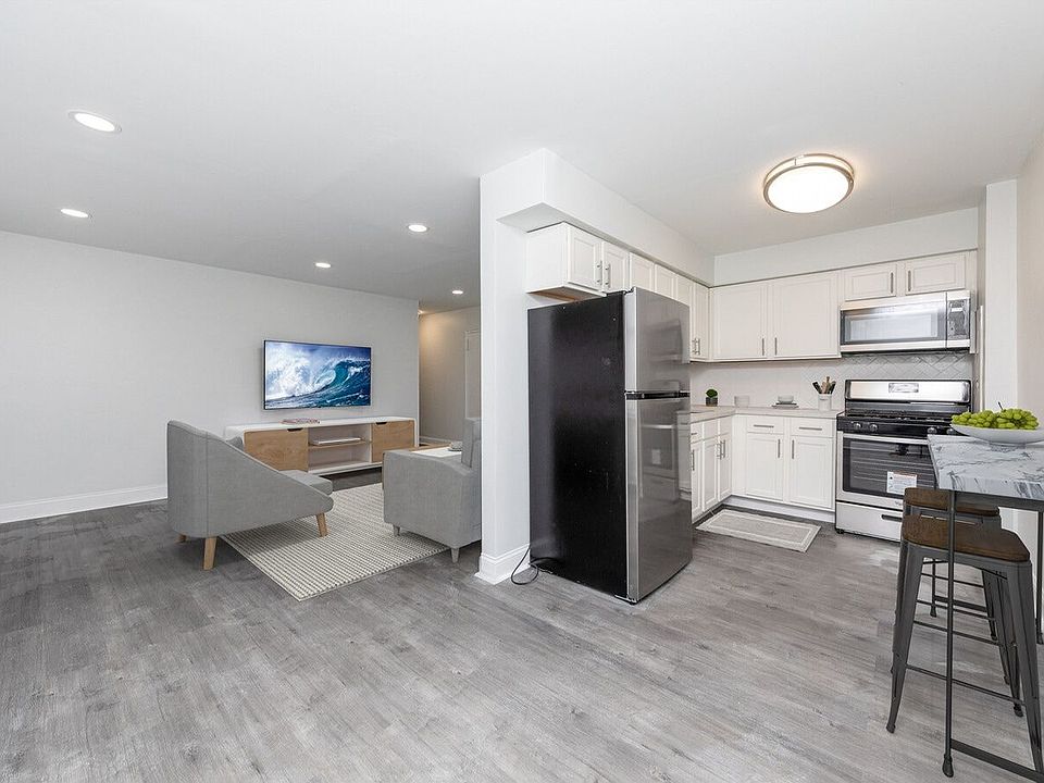 Open Layout-Renovated