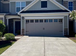 1027 Mirbeck Ln, Durham, NC 27713