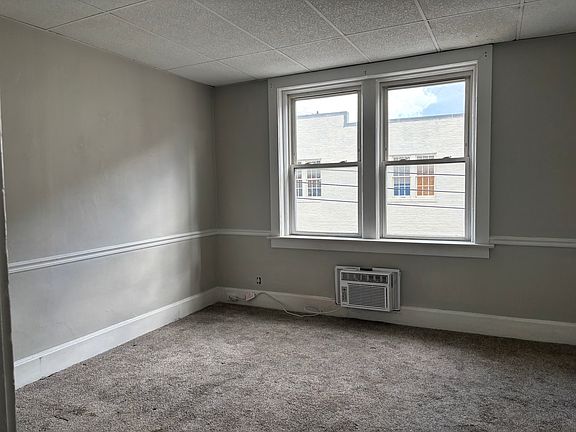 4th image of 115 Algonquin St #8