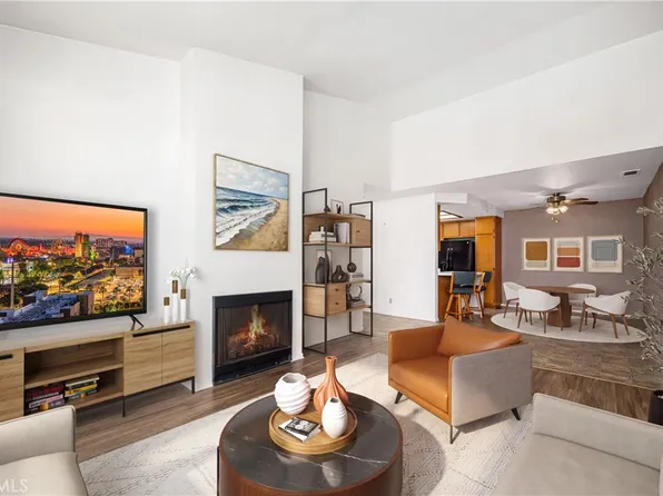 3530 W Sweetbay Ct Unit D, Anaheim, CA 92804