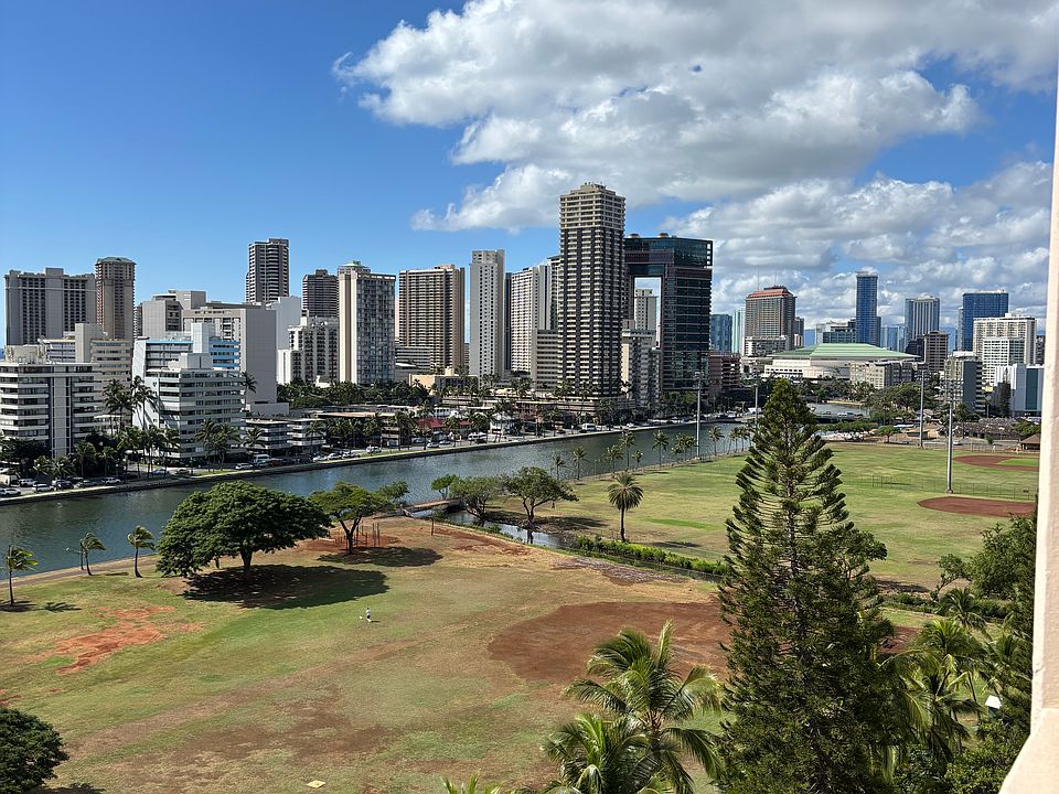 Ala wai community park