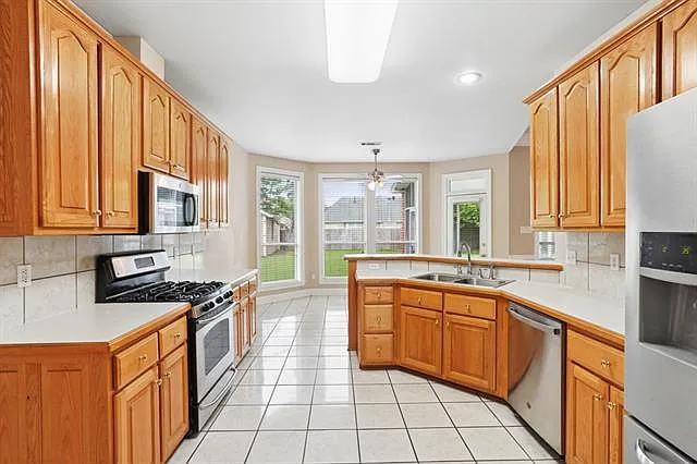 476 Choctaw Dr — Photo 8