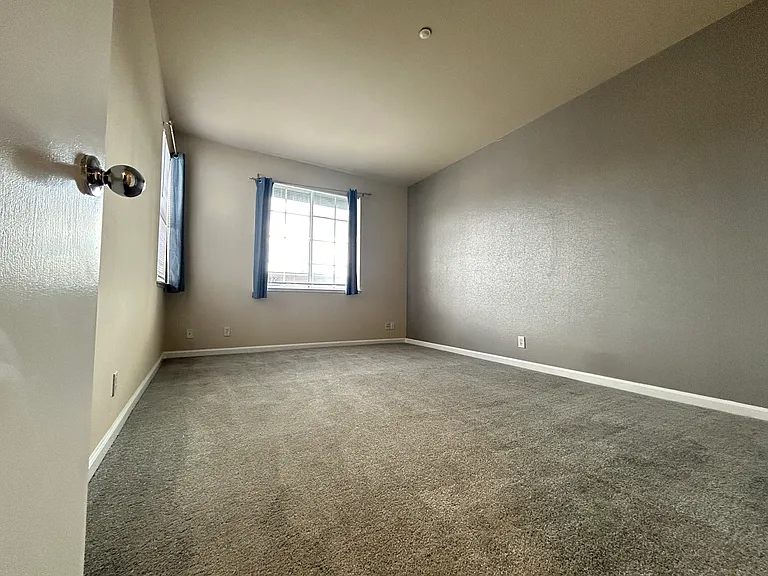 607 Arcadia Ter #203 — Photo 44