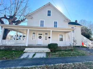 301 W Fearing St UNIT B, Elizabeth City, NC 27909