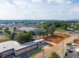 1001 Oakwood Ave NW, Huntsville, AL 35811