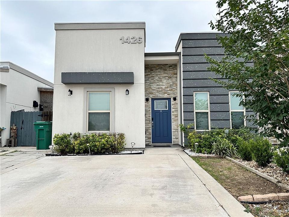 1st image of 1426 New Orleans Cir