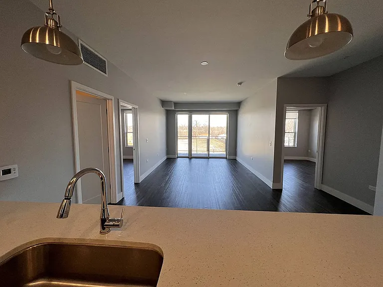HIGHPOINT Barrington — Photo 182