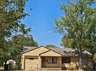 551 W Saner Ave, Dallas, TX 75224