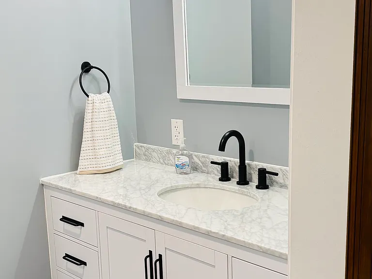 1341 Robinhood Ln — Photo 27