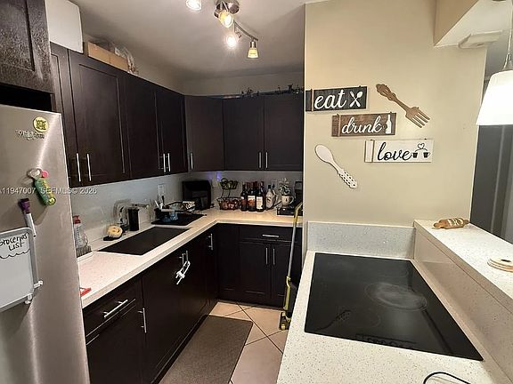 2nd image of 328 McIntosh Rd #1