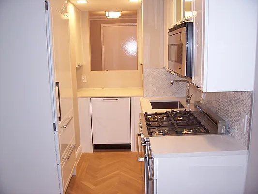 Rented by UES Management | media 15