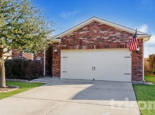 417 Sapphire Ln, Jarrell, TX 76537